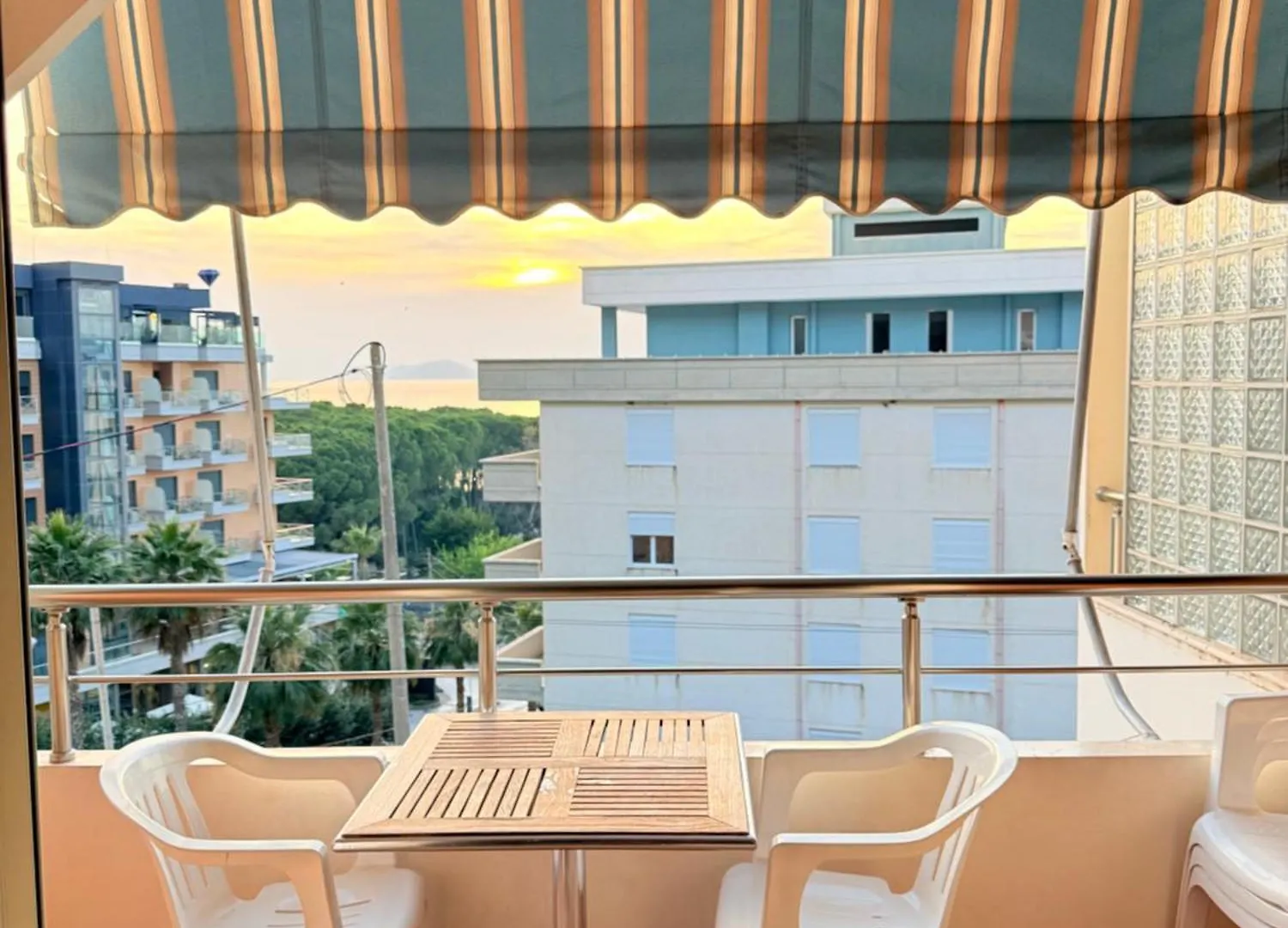 Apartments Il Fiore Vlorë 0*,  Albanien
